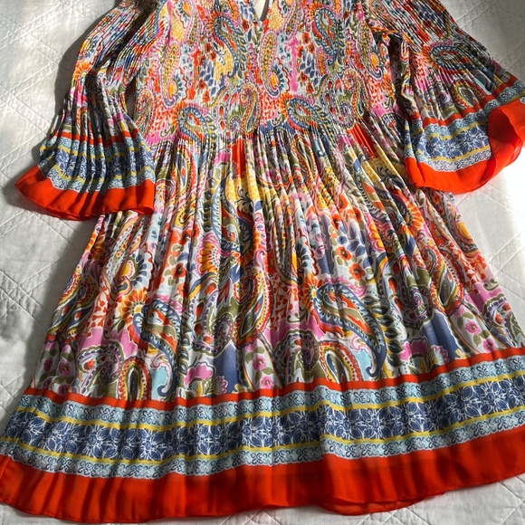 Emma and Michele Bell Sleeve Keyhole Printed Dress Large Knee Length Colorful - Picture 8 of 12